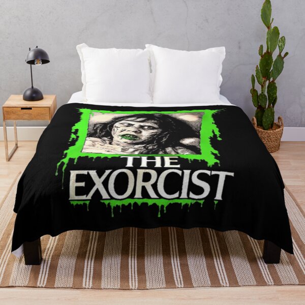 Aperçu de l'œuvre L'Exorciste, un film d'horreur sombre vintage créée et vendue par Mnx6.