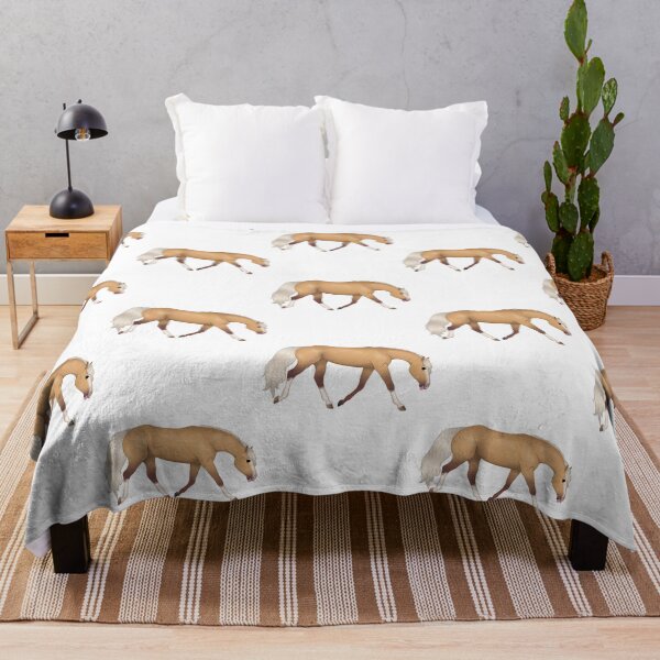 Item preview, Caballo palomino al trote designed and sold by MiamiArchivesCo.