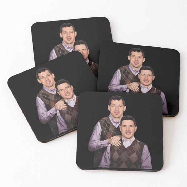 Artikelvorschau, Retro Friends Argyle Weste Vintage Portrait entworfen und verkauft von MaryGordo69359.