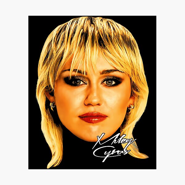 Aperçu de l'œuvre Miley Cyrus Gros Visage créée et vendue par AleLalaMaNochal.