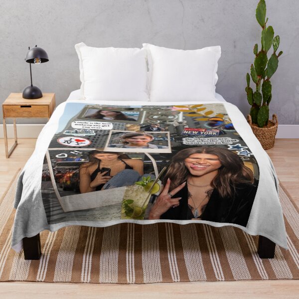Item preview, zendaya designed and sold by Facturesfory.