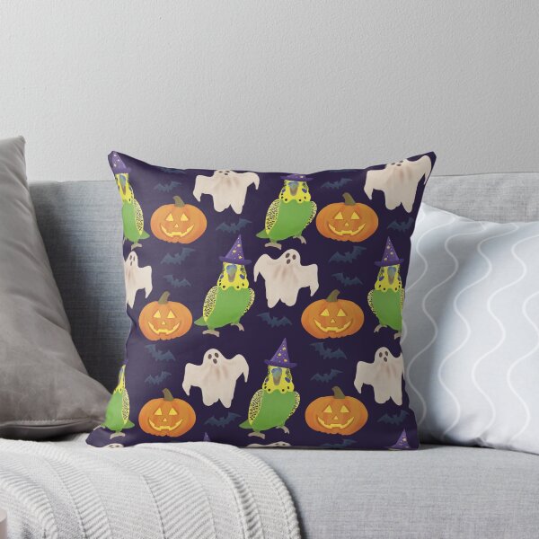 Aperçu de l'œuvre Motif de perruche verte et décoration d'Halloween créée et vendue par FandomizedRose.