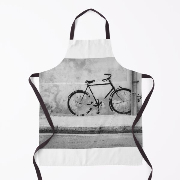 Artikelvorschau, Ein mit Graffiti bemaltes Fahrrad ziert eine alte Mauer und erzeugt eine urbane Straßenszene in monochromen Tönen. entworfen und verkauft von Nmallia.