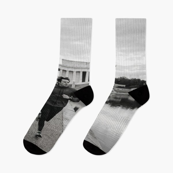 Artikelvorschau, Schwarzweißfoto eines Läufers am Lincoln Memorial entworfen und verkauft von Solomon-Ent-144.
