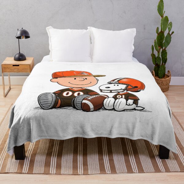 Artikelvorschau, Snoopy und Charlie Brown Cleveland Browns Footballfan entworfen und verkauft von DamianRoy88.