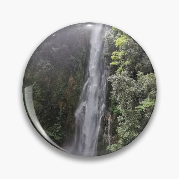 Artikelvorschau, Waterfall Lake Garda  entworfen und verkauft von Mindset_im_gepeack .