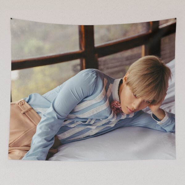 Artikelvorschau, SHINee TAEMIN DRÜCKEN SIE IHRE NUMMER entworfen und verkauft von SHINeeEMPORIUM.