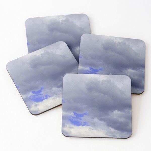 Artikelvorschau, Clouds entworfen und verkauft von Jodie Cooper.