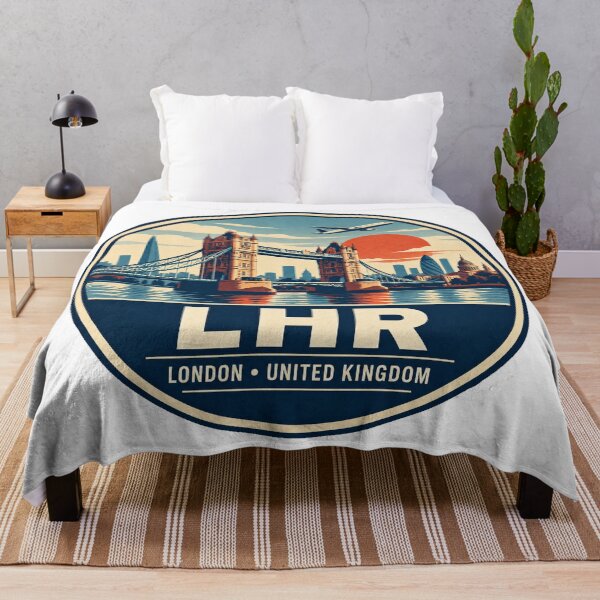 Artikelvorschau, LHR London Airport Code Retro Travel Badge entworfen und verkauft von CLOUTKULT.