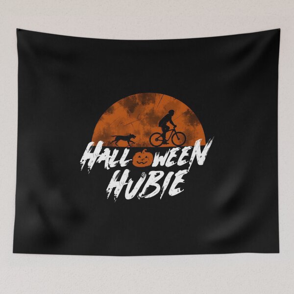 Artikelvorschau, Halloween Hubie entworfen und verkauft von ZevyStores.