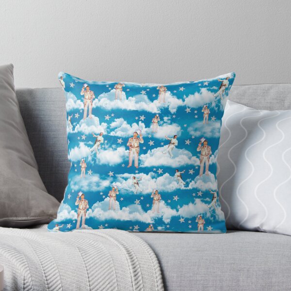 Liberace in heaven Throw Pillow