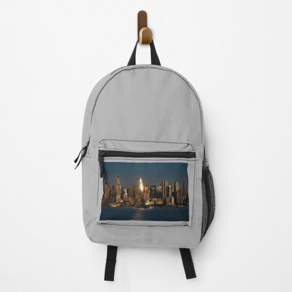 Item preview, Reflejo dorado del atardecer en Manhattan designed and sold by DGMaxShop.