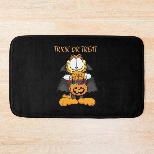 Item preview, Vampire Garfield Trick-or-Treat Classic designed and sold by Bomebomst.