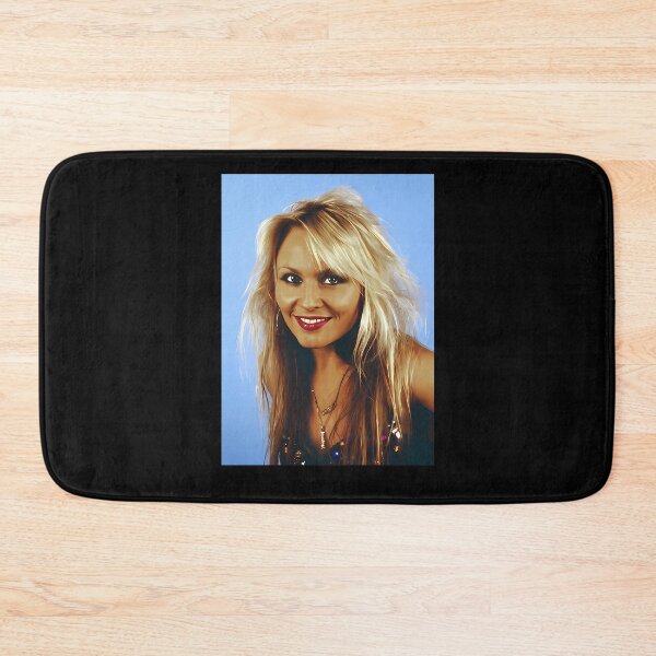 Item preview, Doro-Pesch-Singer designed and sold by fernandezelbert.