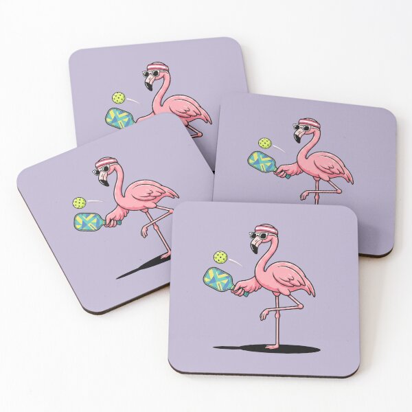 Artikelvorschau, Rosa Flamingo spielt Pickleball entworfen und verkauft von Rare By Hero.