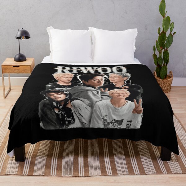 Item preview, Retro Idol Group Fan designed and sold by KlarePower.