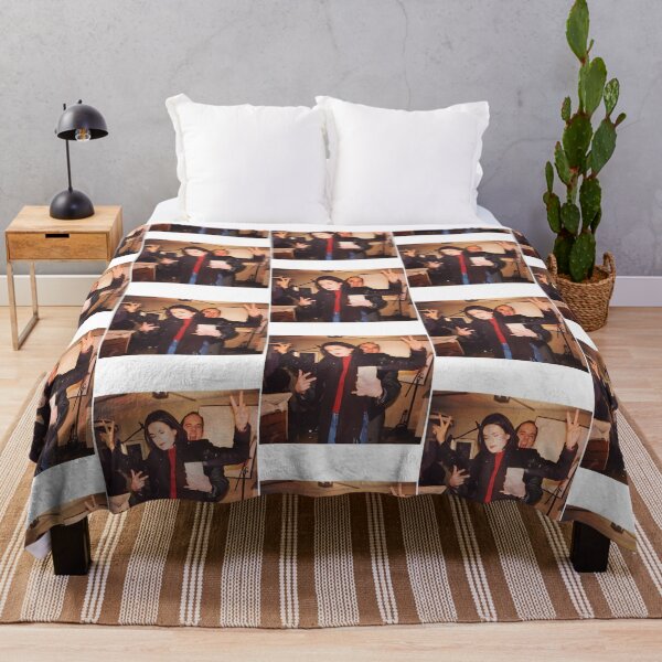Item preview, Mariska Hargitay  Chris Meloni Svu designed and sold by AlexGuzm-an.