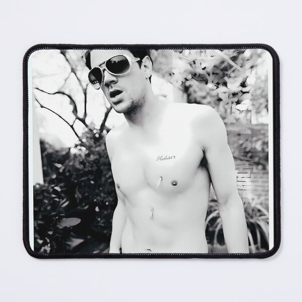 Item preview, Johnny Knoxville designed and sold by abdelrazek20.