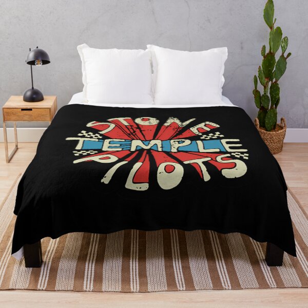Item preview, heavy vintage band music tour designed and sold by CandelariaFlo.
