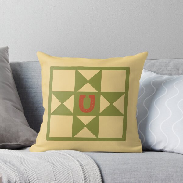 Item preview, Horseshoe Quilt Square designed and sold by Reclaimed Ragamuffin.