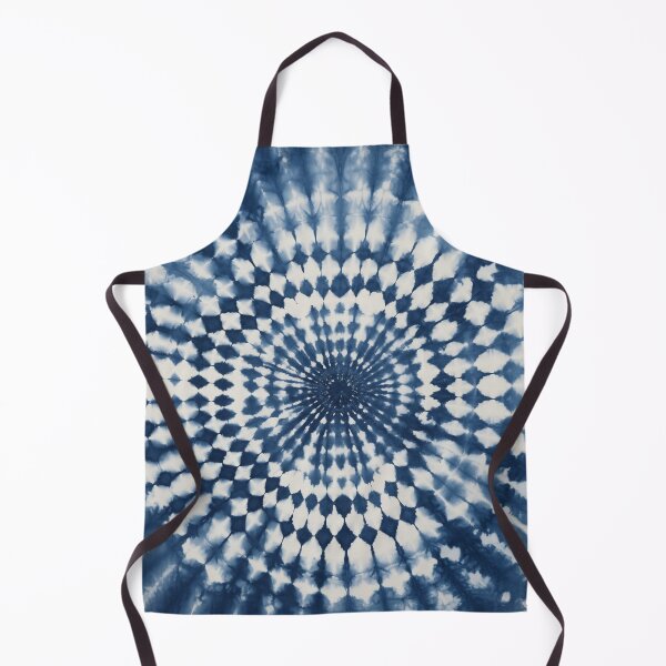 Artikelvorschau, Japanisches Shibori-Mandala in Indigoblau und Weiß entworfen und verkauft von KsaveraArt.