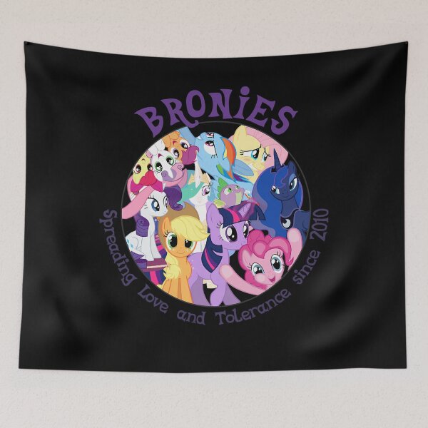 Aperçu de l'œuvre Bronies classiques : des Bronies qui répandent l'amour et la tolérance depuis 2010 créée et vendue par josh-pencil.