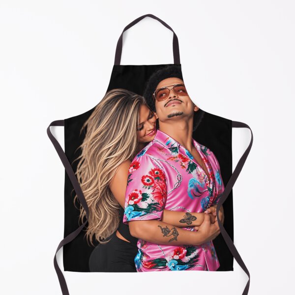 Artikelvorschau, Bruno Mars Karol G Konzert entworfen und verkauft von PsycheStudio.