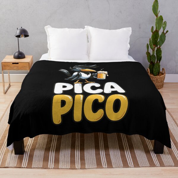 Item preview, Pica Pico, urraca bebedora, humor sobre aves designed and sold by SRIAHREGALADO.