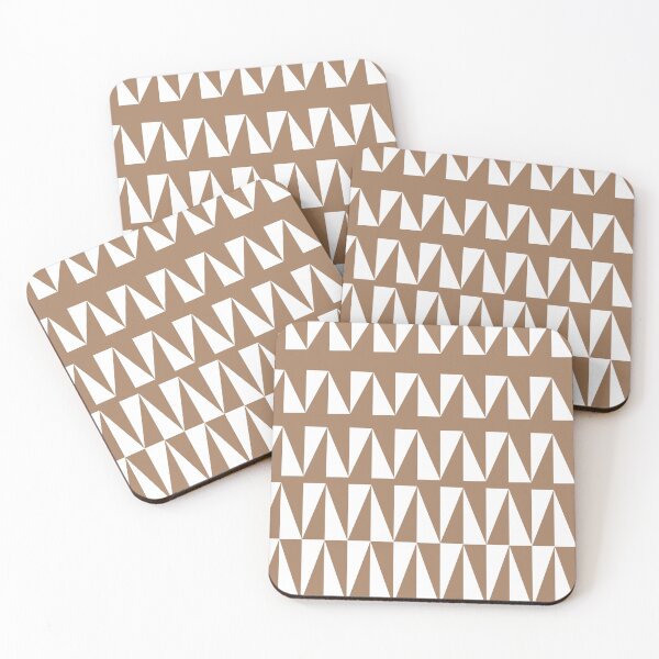Artikelvorschau, Brown Geometric Triangles – Modernes Blau-Weiß Muster entworfen und verkauft von peterhlorenz.