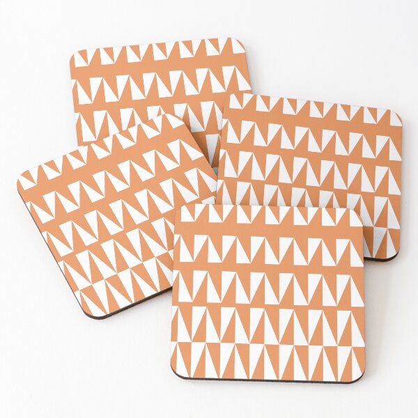 Artikelvorschau, Orange Geometric Triangles – Modernes Orange-Weiß Muster entworfen und verkauft von peterhlorenz.