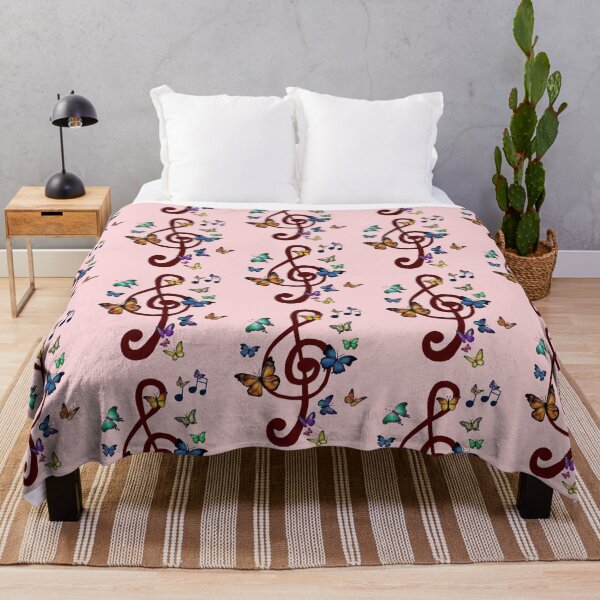 Item preview, fluttering clef designed and sold by Blumchen.