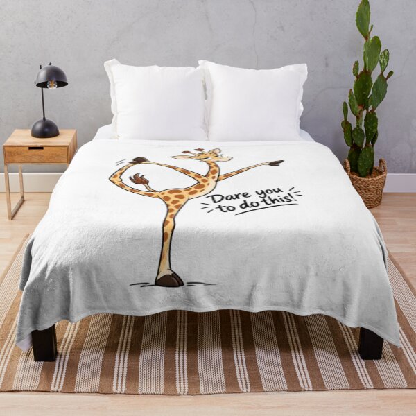 Artikelvorschau, Yoga-Giraffe in Balancehaltung entworfen und verkauft von Snurly.