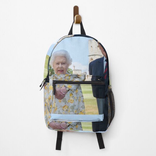 Item preview, La reina Isabel II y su esposo designed and sold by KNBS.