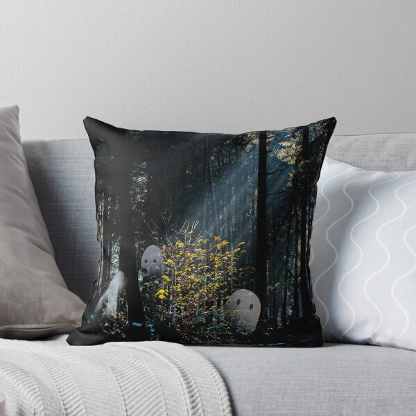 Item preview, Bosque de fantasmas | Especiales de Halloween designed and sold by Sushi Roll Studio.