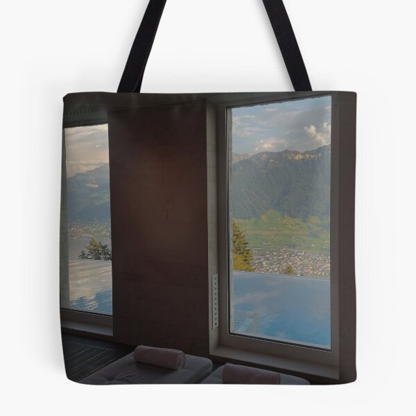 Item preview, Encanto japonés de Alibaba Cloud con forma de gato designed and sold by vlikdon.