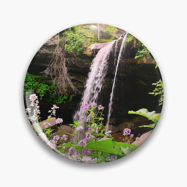 Artikelvorschau, Homewood Falls, Buttermilk Falls, Beaver, Pennsylvania, 2 Vertikal entworfen und verkauft von LisaWootenPhoto.