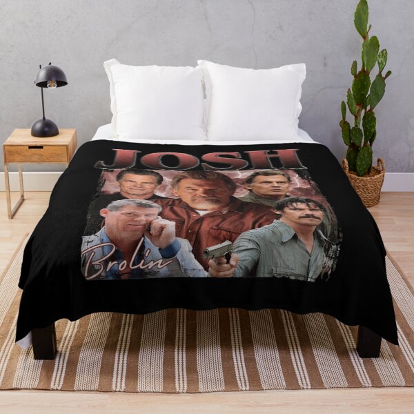 Artikelvorschau, Josh Brolin Vintage Retro Schauspieler Collage entworfen und verkauft von ErinAle6339274.