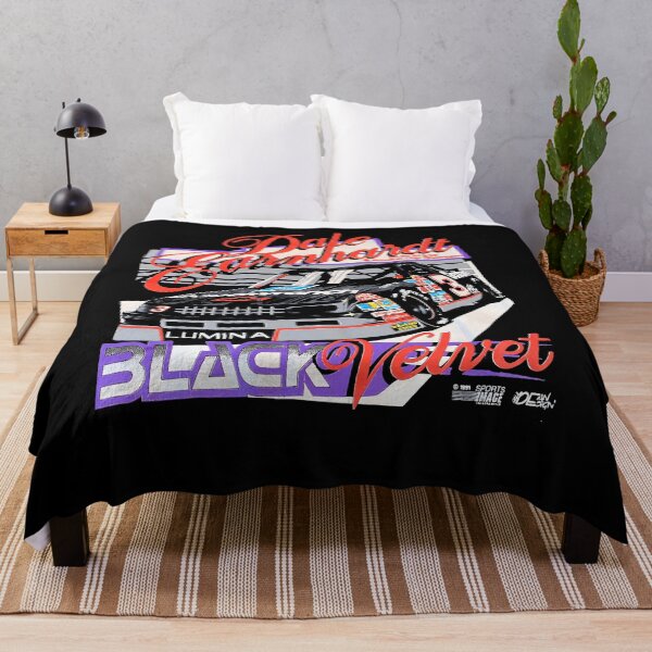 Aperçu de l'œuvre Dale Earnhardt Intimidator Black Velvet Ironhead Racing Tour 1999 créée et vendue par Hatharca548.