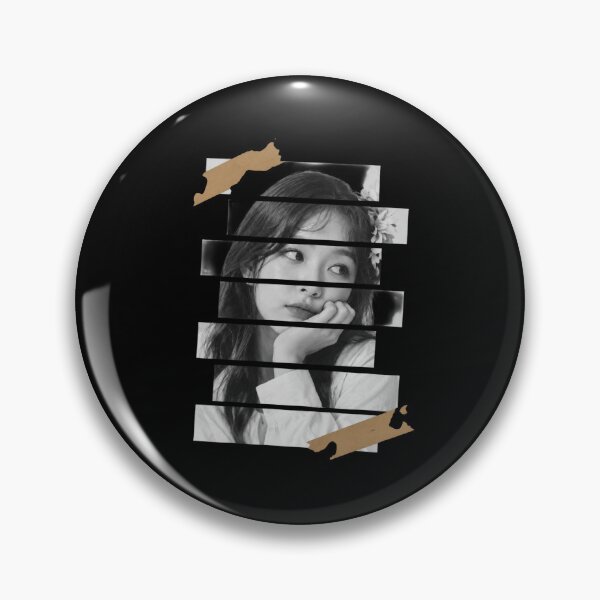 Artikelvorschau, Seulgi Monochrome Portrait entworfen und verkauft von celinamnxngol.