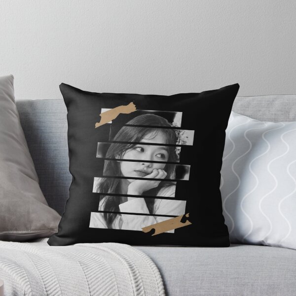 Item preview, Retrato monocromático de Seulgi designed and sold by celinamnxngol.
