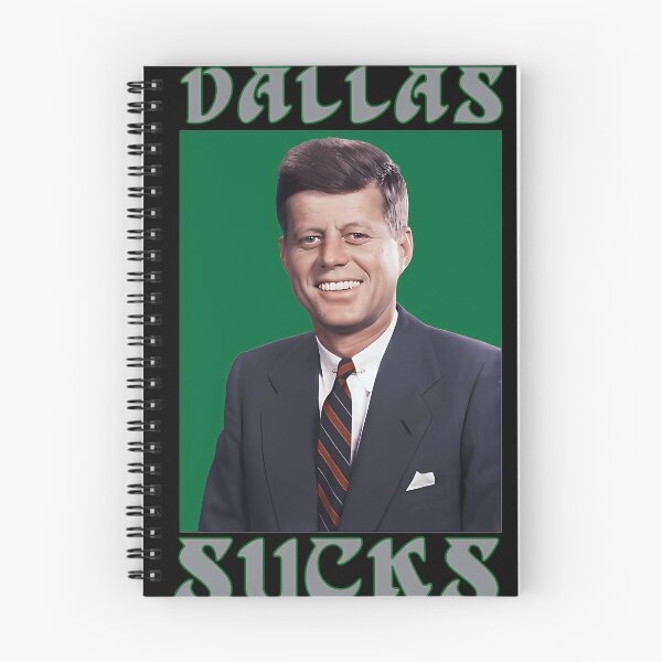 Aperçu de l'œuvre Dallas suce créée et vendue par pigletbooklet.