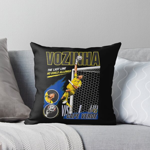 Aperçu de l'œuvre Maillot de football vintage de gardien de but Vozinha créée et vendue par Christop885863.