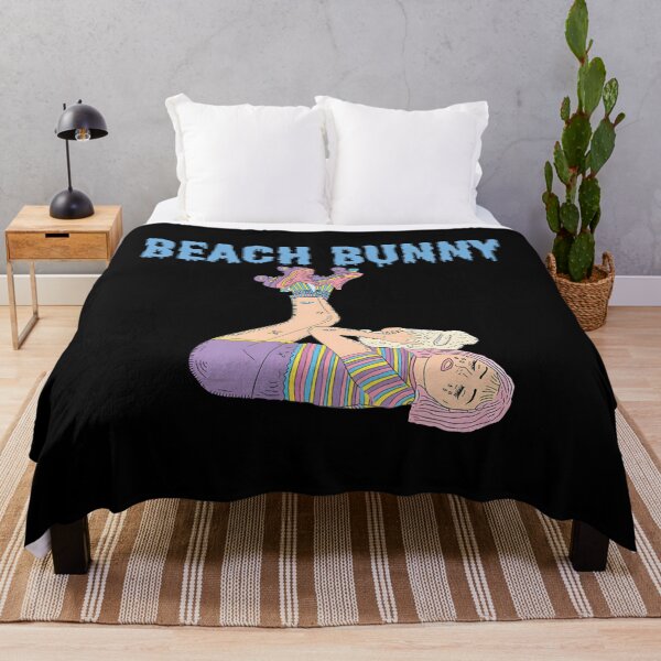 Aperçu de l'œuvre Lapine de plage créée et vendue par ACENGBURNING.