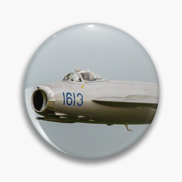 Aperçu de l'œuvre MiG-17 créée et vendue par KNBS.