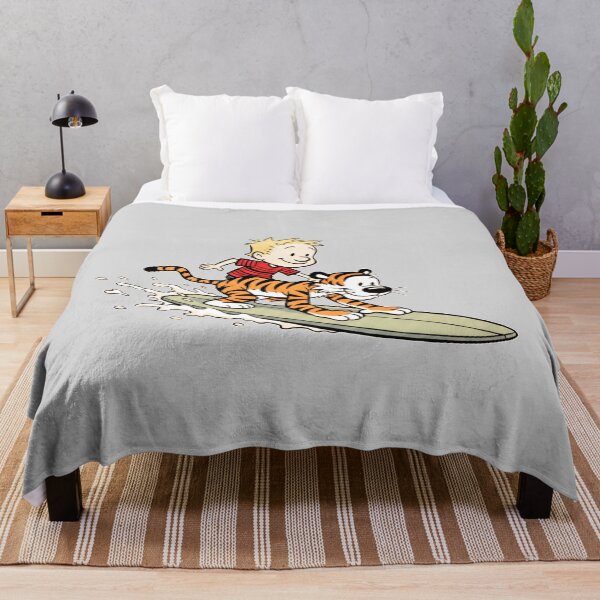 Aperçu de l'œuvre L'aventure de surf de Calvin et Hobbes créée et vendue par shaohadran.