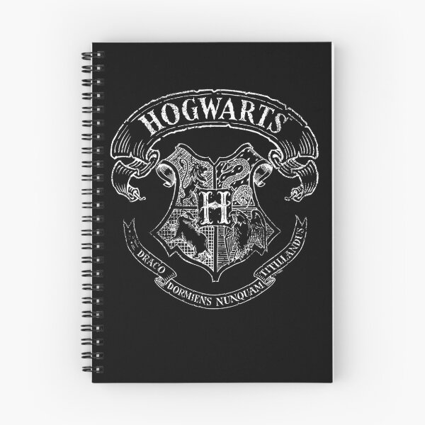 Artikelvorschau, Hogwarts-Schulwappen im Vintage-Design entworfen und verkauft von Mary Good.