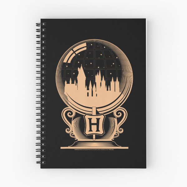 Artikelvorschau, Hogwarts-Weihnachtsschneekugel-Design entworfen und verkauft von Mary Good.