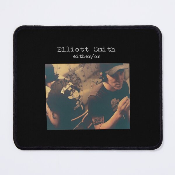 Artikelvorschau, Elliotts Smiths Either_Or Schreibmaschinenfoto-Trage entworfen und verkauft von BlueSarcasm.