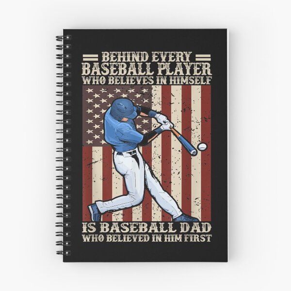 Item preview, Detrás de cada jugador de béisbol hay un padre beisbolero. Bandera estadounidense antigua. designed and sold by WhimsyWeird.