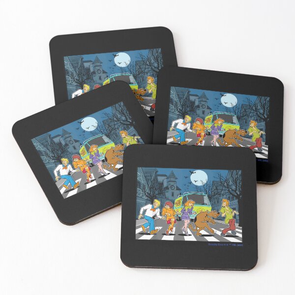 Item preview, Noche espeluznante de Halloween de Scooby Doo designed and sold by tiabletz.
